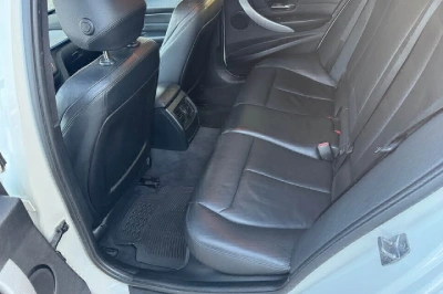 BMW 320d M Sport – Full echipare, piele încălzită, Navi Professional, jante 19”, consum redus