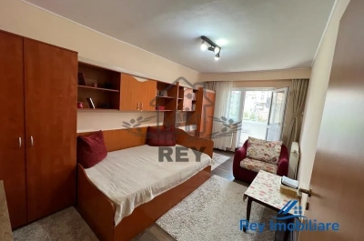 Apartament 2 camere decomandat, zonă Bâlea – Central, 2 balcoane, mobilat