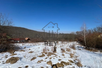 Teren intravilan 600 mp de vânzare în Cisnădioara – utilități în zonă