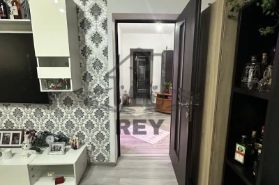 Apartament 3 camere, renovat complet, balcon și pivniță – Vasile Aaron