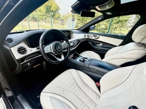 Mercedes-Benz S400 4Matic AMG Line 2019 340 CP|en|Mercedes-Benz S400 4Matic AMG Line