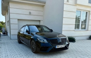 Mercedes-Benz S400 4Matic AMG Line 2019 340 CP|en|Mercedes-Benz S400 4Matic AMG Line