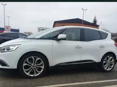 Renault Scenic 2019 impecabil- distributie lant|en|Renault Scenic 2019 impeccable - t