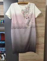 chie elegantă La Vian, mărimea 44, imprimeu floral și degrade|en|Elegant La Vian dr