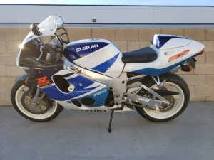 PIESE suzuki gsxr 600 / 750 SRAD|en|PARTS suzuki gsxr 600 / 750 SRAD|/enhu|ALKA