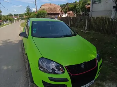 Volkswagen Golf 5, an fabricație 2005 – stare bună|en|Volkswagen Golf 5, year of manu
