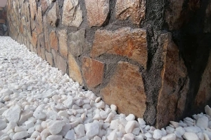 Piatra decorativa ornamentala marmura alba Arad