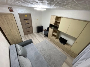 Închiriez garsonieră zona metu Păcii sector 6 București