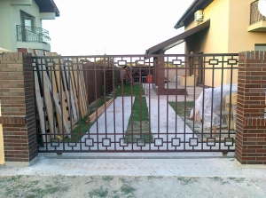 Confectii Metalice Bucuresti - Garduri si Porti Metalice|en|Metal Fabrications Buchar