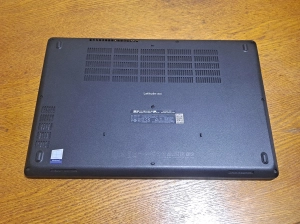  Vand laptop gaming Dell Latitude 5580--i5-7440HQ--8 GB ddr4 RAM--NVIDIA 940MX--240 GB SSD NVM
