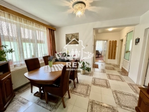 Casă Sibiu Turnișor | 8 camere | 515 mp teren | Subsol + curte|en|House Sibiu Turnișo