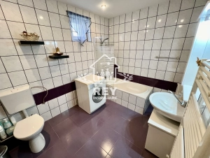 Casă Sibiu Turnișor | 8 camere | 515 mp teren | Subsol + curte|en|House Sibiu Turnișo