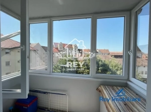 Apartament Sibiu Central (Bâlea) | 2 camere decomandat | 2 balcoane | 46 mp |en|Apart