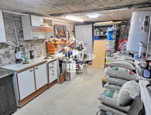 Casă de vacanță / Pensiune Rășinari | 5 camere | teren 737 mp | mobilată |en|Holiday