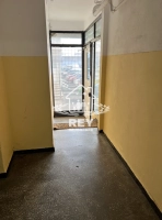 Apartament 4 camere decomandat, 4 balcoane, etaj 1, zona Bâlea Central Sibiu|en|Detac