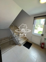 Vilă / cabană Păltiniș cu piscină încălzită | 10 camere | business la cheie|en|Villa
