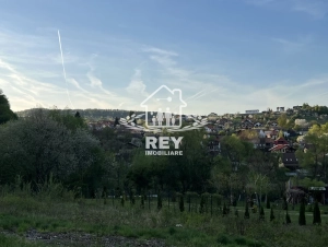 Teren 1250 mp Cisnădioara | 2 fnturi stradale | PUZ în lucru | apape de asfalt|en