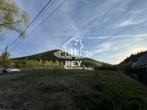 Teren 1250 mp Cisnădioara | 2 fnturi stradale | PUZ în lucru | apape de asfalt|en