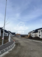Teren intravilan 474 mp Șura Mică Sibiu cu PUZ și autorizație construire, utilități pe parcelă