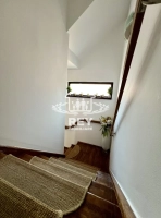 Casă vilă de vânzare Șelimbăr Sibiu 6 camere, teren 863 mp, garaj, ideală 2 familii|en