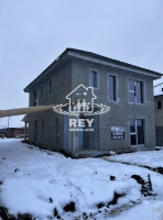 Casă individuală Șura Mică Sibiu 5 camere, teren 500 mp, pompă de căldură, fotovoltaice