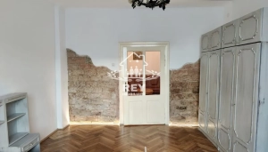 Apartament la casă 2 camere Sibiu central zona Tribunal, 55 mp, mobilat|en|2-om apa