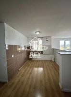 Apartament 3 camere Sibiu Rahovei, 81 mp, etaj 2, 2 balcoane, parcare|en|3-om apart