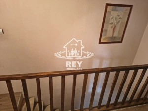 Apartament 3 camere Sibiu Terezian mansardă pe 2 niveluri, 70 mp, 2 băi|en|3-om apa