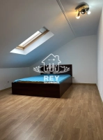 Apartament 3 camere Sibiu Ștefan cel Mare, 70 mp, mobilat, mansardă|en|3-om apartme