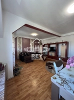 Apartament 3 camere Sibiu Luptei, 87 mp, mansardă, balcon, preț avantajos|en|3-om a