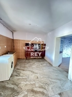 Casă de vânzare Sibiu Terezian, teren 468 mp, renovabilă, ideală investiție|en|House