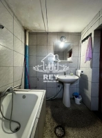 Casă de vânzare Sibiu Terezian, teren 468 mp, renovabilă, ideală investiție|en|House