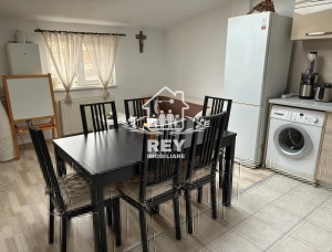 Apartament 3 camere 92 mp Ștrand Sibiu, pe 2 niveluri, parcare inclusă|en|3-om apar