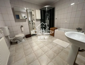 Apartament 3 camere 92 mp Ștrand Sibiu, pe 2 niveluri, parcare inclusă|en|3-om apar