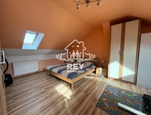 Apartament 3 camere 92 mp Ștrand Sibiu, pe 2 niveluri, parcare inclusă|en|3-om apar