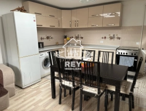Apartament 3 camere 92 mp Ștrand Sibiu, pe 2 niveluri, parcare inclusă|en|3-om apar