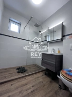 Apartament 2 camere premium Turnișor Sibiu, mobilat complet, parcare, vedere munți|en