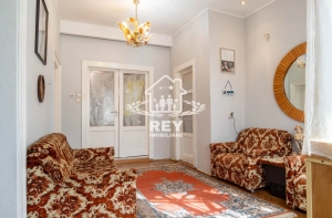 Casă cu teren 952 mp Terezian Sibiu, apape centru, ideal investiție|en|House with l