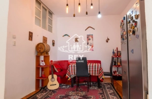 Casă cu teren 952 mp Terezian Sibiu, apape centru, ideal investiție|en|House with l