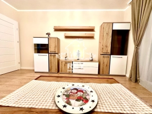 Apartament 2 camere decomandat mobilat complet DaVinci Cristian Sibiu, parter|en|Full