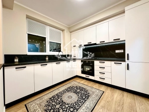 Apartament 2 camere decomandat mobilat complet DaVinci Cristian Sibiu, parter|en|Full