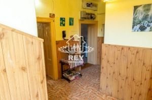 Casă single 8 camere teren 952 mp Terezian Sibiu, apape de centru|en|Single house 8