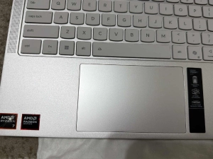laptop Lenovo yoga|en|Lenovo Yoga laptop|/enhu|Lenovo Yoga laptop|/hude|L