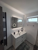 Cabana Baia Mare (Bușag) | Jacuzzi | 5 dormitoare | 10-12 pers | Regim hotelier|en|Ba