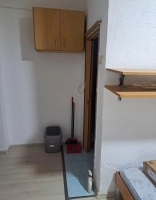 Garsonieră renovată Baicului, etaj 4/4, 16 mp – zonă liniștită|en|Studio apartment fo