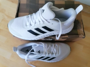 Adidas Everyset IF3200 pantofi sport albi unisex sala fitness training marimea 40 noi in cutie
