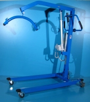 Macara pentru ridicarea si transportul pacientilor |en|Crane for lifting and transpor