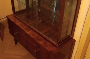 Vitrina de sufragerie cu bufet