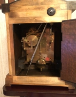Reparații pendule și ceasuri mecanice – perete, podea, șemineu|en|Repairs of pendulum