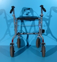 Cadru de mers cu ti |en|Wheeled walking frame|/enhu|Kerekes járókeret|/hu